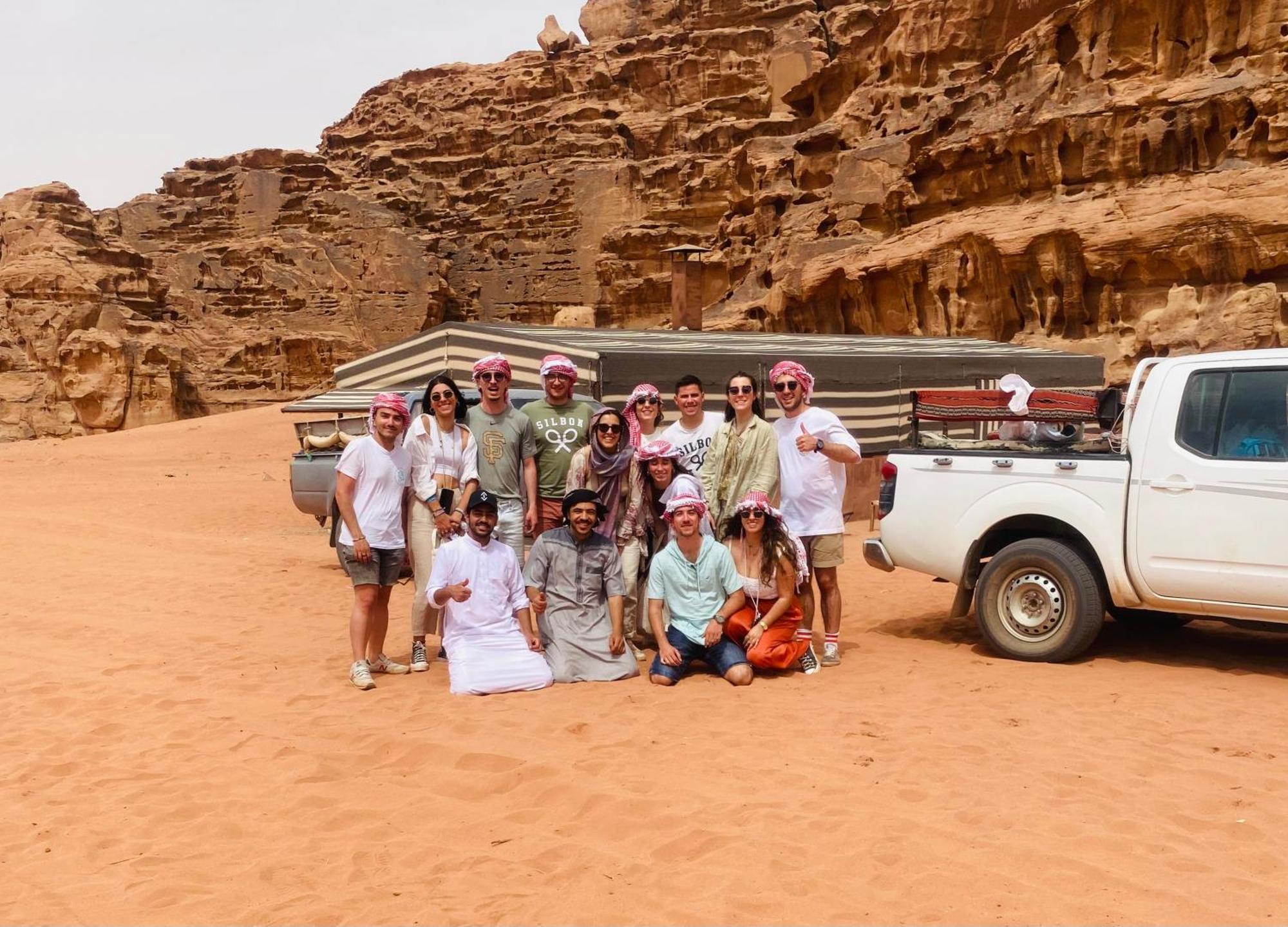 לינה וארוחת בוקר וואדי רם Bedouin Memories Camp מראה חיצוני תמונה
