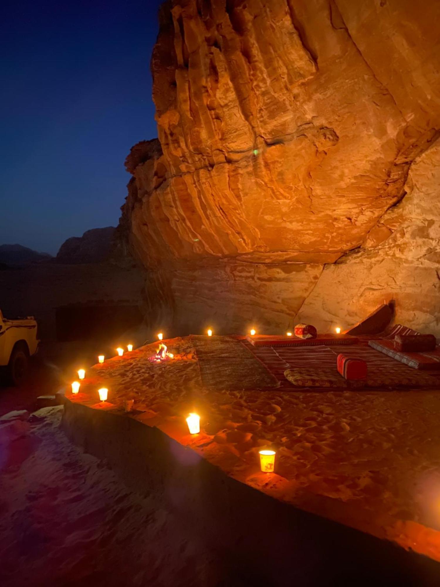 לינה וארוחת בוקר וואדי רם Bedouin Memories Camp מראה חיצוני תמונה